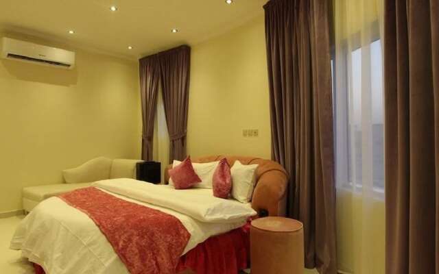 Tiran Island Suites