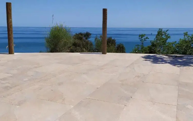 Il Giardino Fra Gli Ulivi