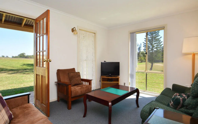 Madigan Wine Country Cottages