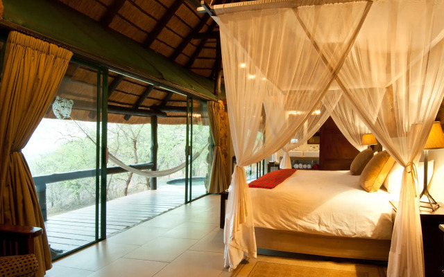 Leopard Mountain Safari Lodge