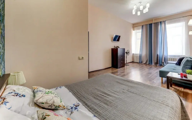 Home4day на ул. Марата