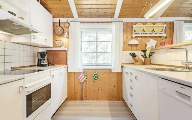 Sun-kissed Holiday Home in BlÃ¥vand near Sea