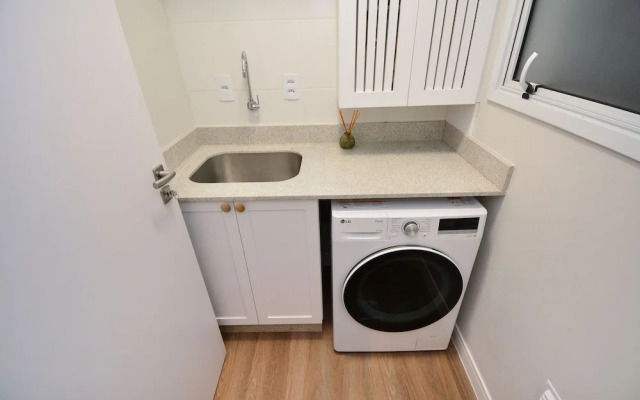 Gaivotas Golden - a 200 metros da praia