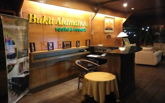 Bukit Alamanda Resort & Resto