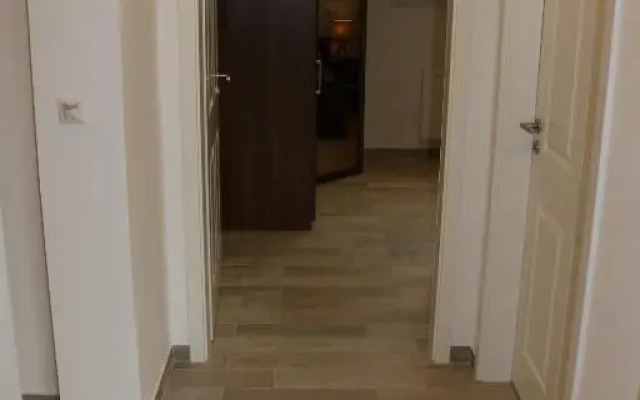 Ferienwohnung Arp 2O mit Garten und Parkplatz