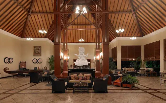 Radisson Plaza Resort & Spa