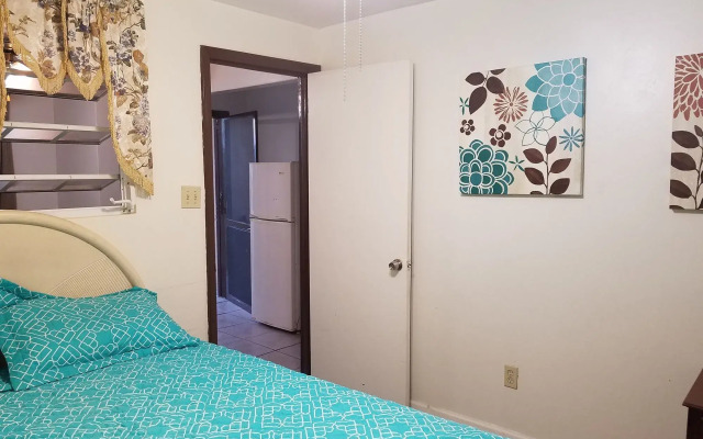 Sunset Gardens Guesthouse