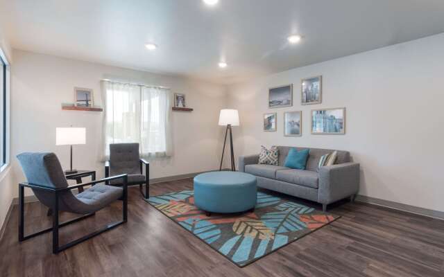 Woodspring Suites Philadelphia Northeast