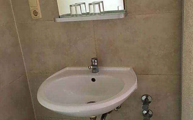 Hotel Yans