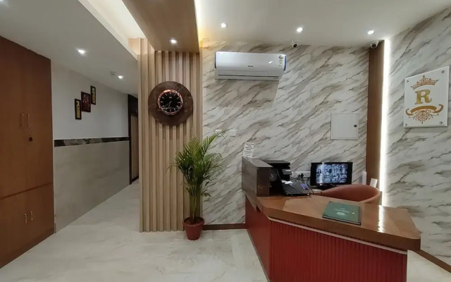 Royal Rooms and Banquet