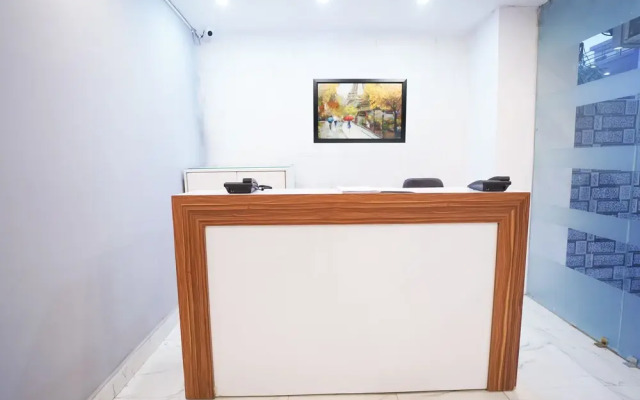 Roomshala 034 Grihum Noida Sector 63