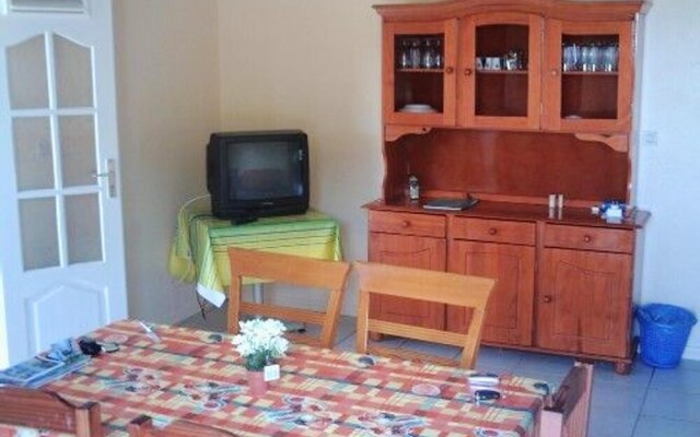 Apartment With 2 Bedrooms in Baie Mahault, With Wonderful sea View, En