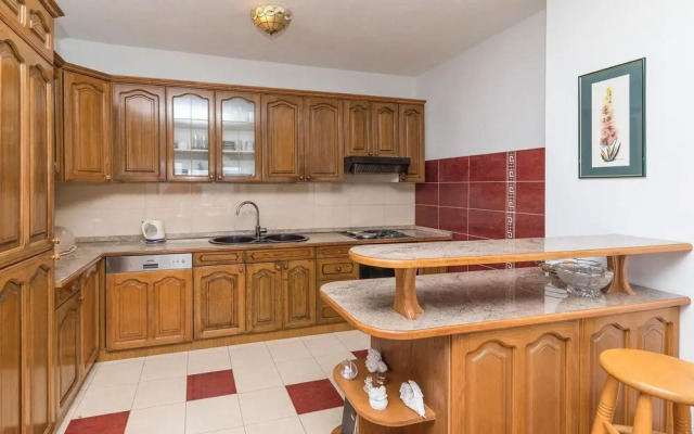 Amazing Apartment in Trogir With 2 Bedrooms and Wifi