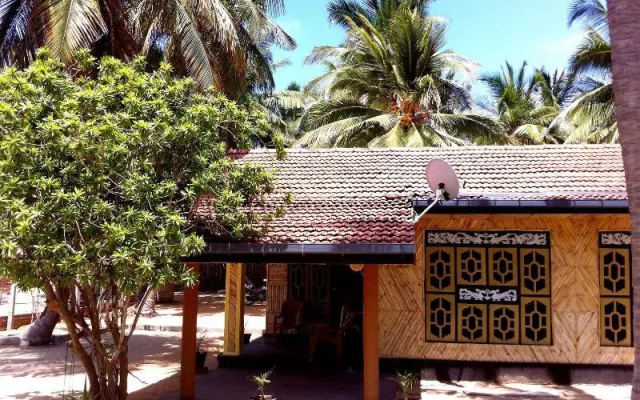 Five Trees Beach Resort Hotel
