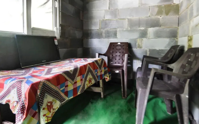 OYO 47035 Reva Camps