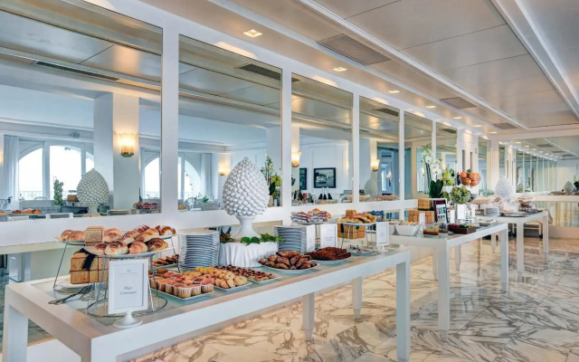 Grand Hotel Riviera