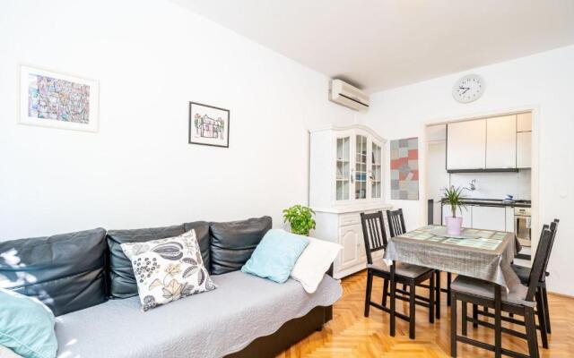Apartment Rose 2
