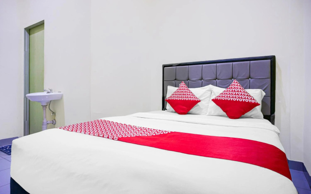 Hotel O Balige City Near Tugu Juara Monang – Guest Rooms – Balige