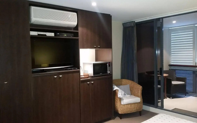 Marine Boutique Apartments