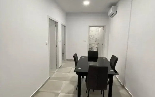Meridiana Apartments