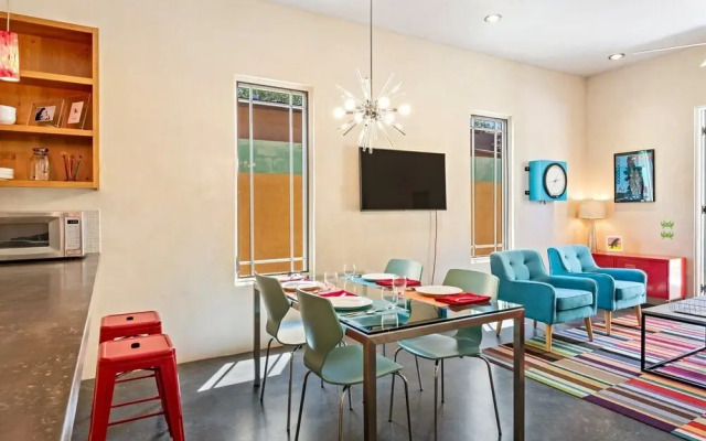 Casa Godzilla - Atomic Style in the Heart of Santa Fe