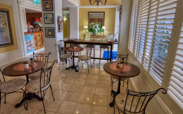 Bel Air on Broadbeach