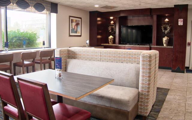 Comfort Inn Paramus - Hackensack