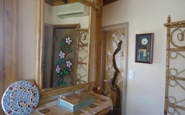 Nadia's Traditional Greek House