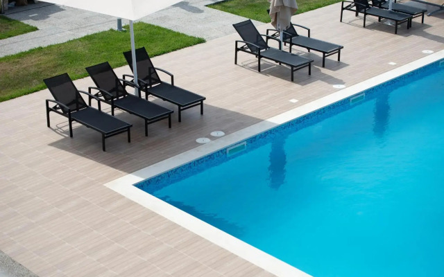 Astra Sarti Luxury Suites