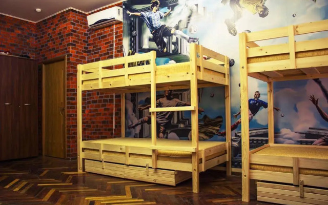 Apartments on Italianskaya 11