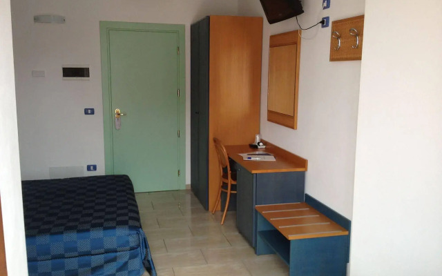 Mistral Hotel