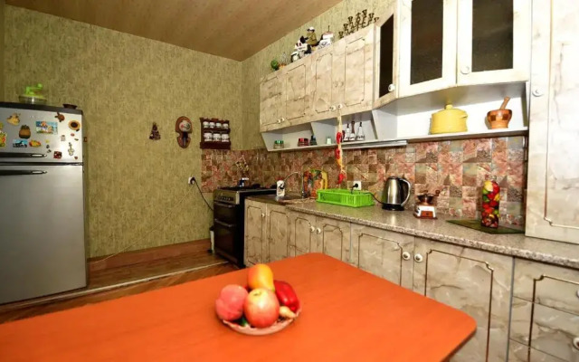 Liana Apartment on Chavchavadze
