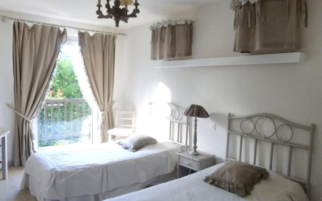 Villa With 8 Bedrooms in Haut-de-bosdarros, With Private Pool, Furnish