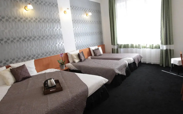 Budapest Heritage Guest House