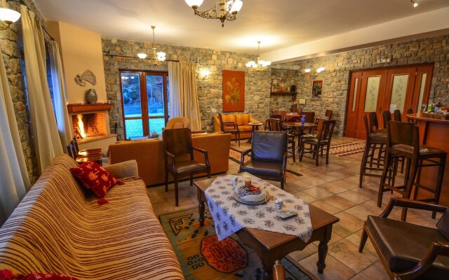 Karyatis Resort