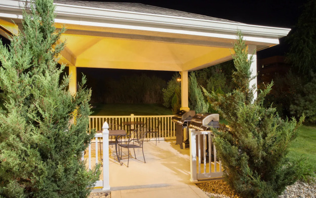 Candlewood Suites Merrillville by IHG