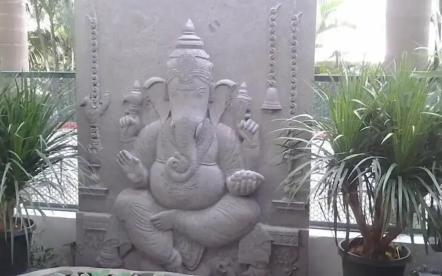 Hotel Illam