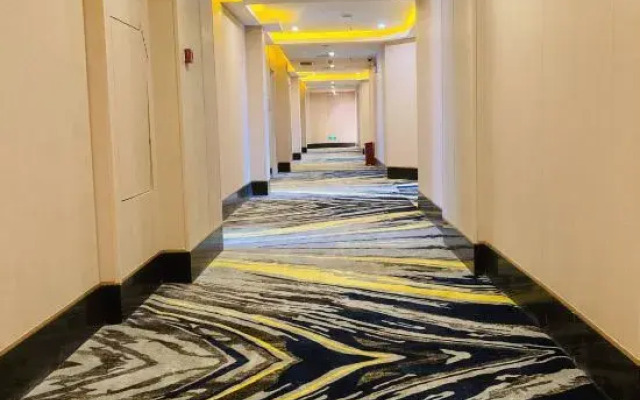 Joy Hotel (Foshan Nanhai Pengruili Jihua Plaza)