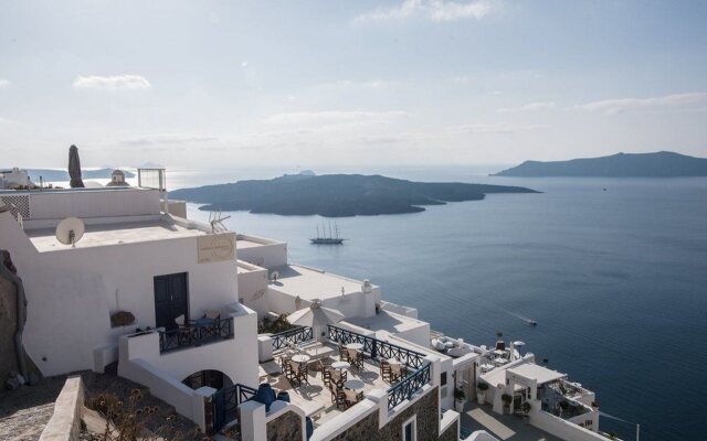 Santorini Reflexions Volcano