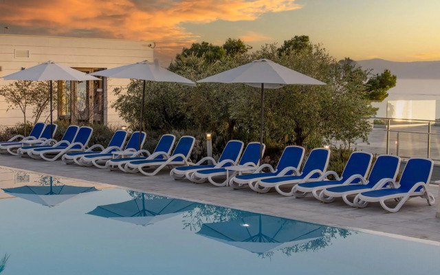 Romana Beach Resort