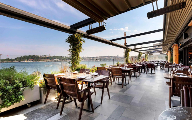 Novotel Istanbul Bosphorus