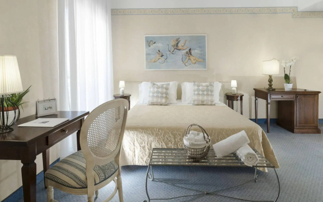 Hotel Apollo