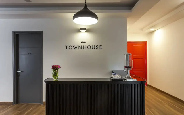 OYO Townhouse 003 Sohna Road