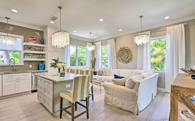 'chic on the Beach' Luxe Anna Maria Island Retreat