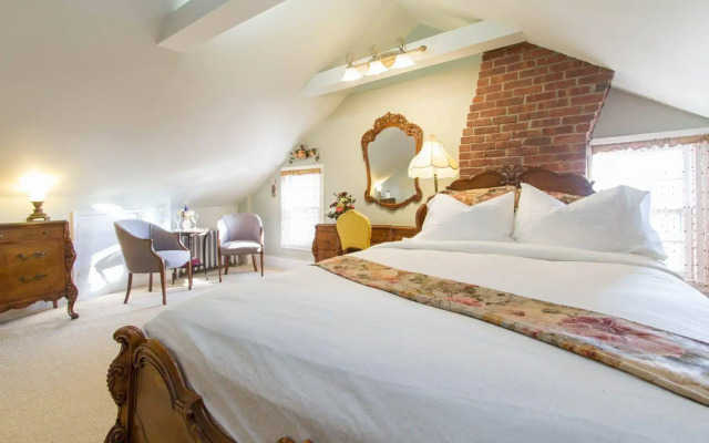The Harbor Rose Bed & Breakfast