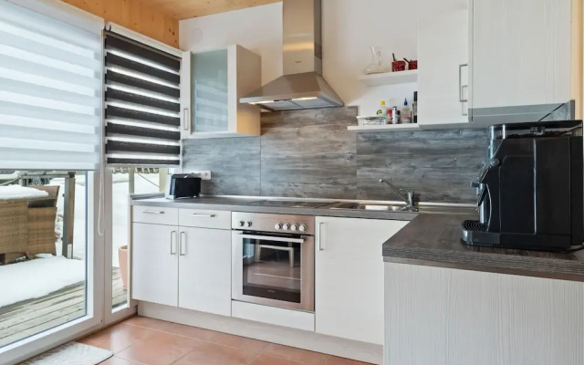 Premium Chalet in Hohentauern with Hot Tub