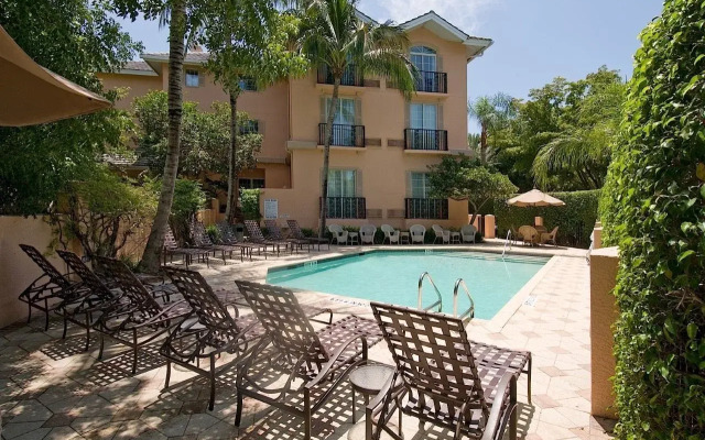 The Capri Inn