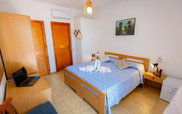 Casa Adolfo Ischia