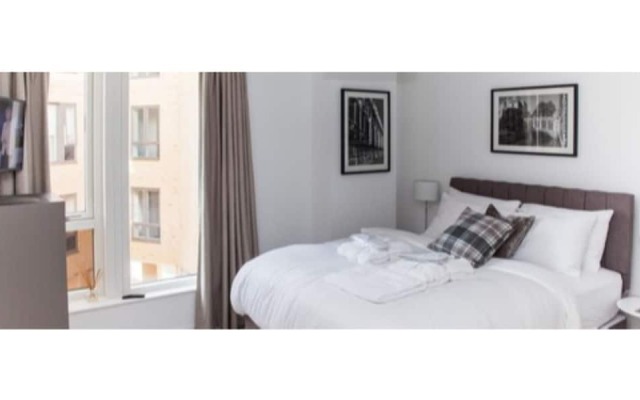 Tailored Stays - Marque Grande Apartment