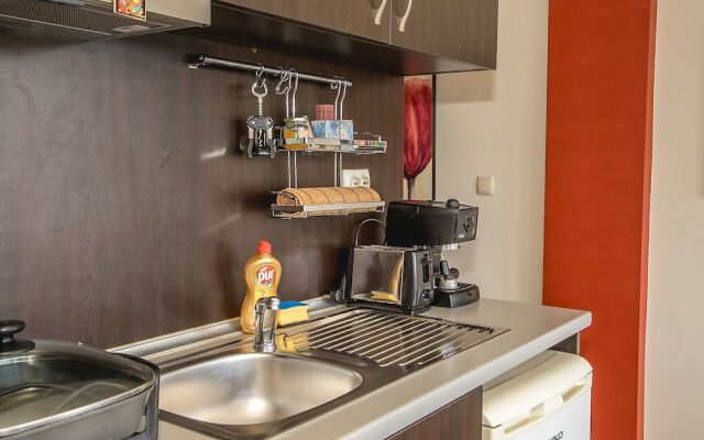 FM Premium 1-BDR Apartment with Terrace-Pacific